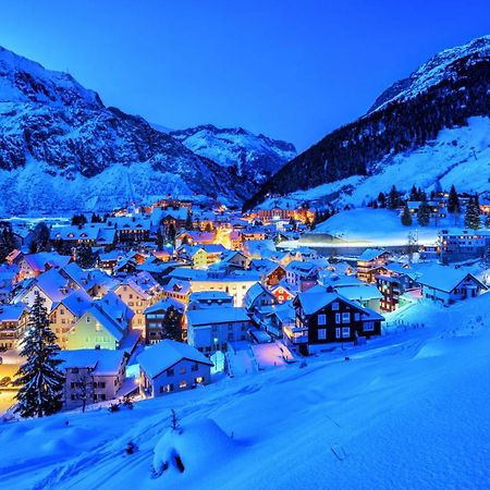 Top Modernes Apartment Im Herzen Von Andermatt Balkon & Bergblick Kültér fotó